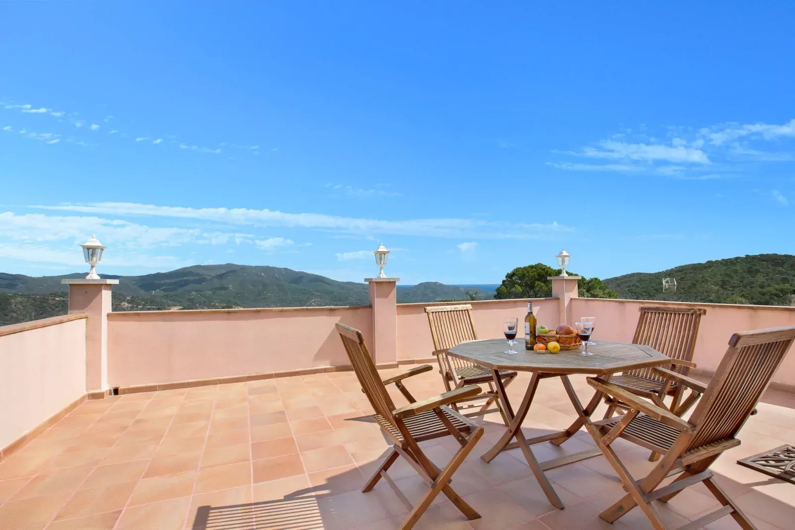 Angeles-Terrace