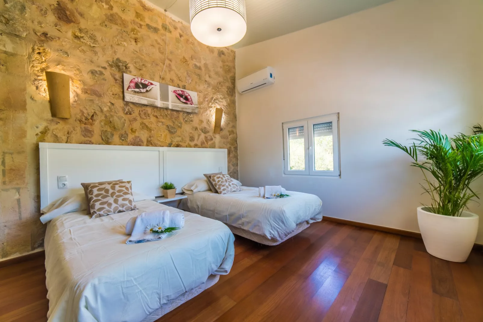 Caselles Petit-Bedroom