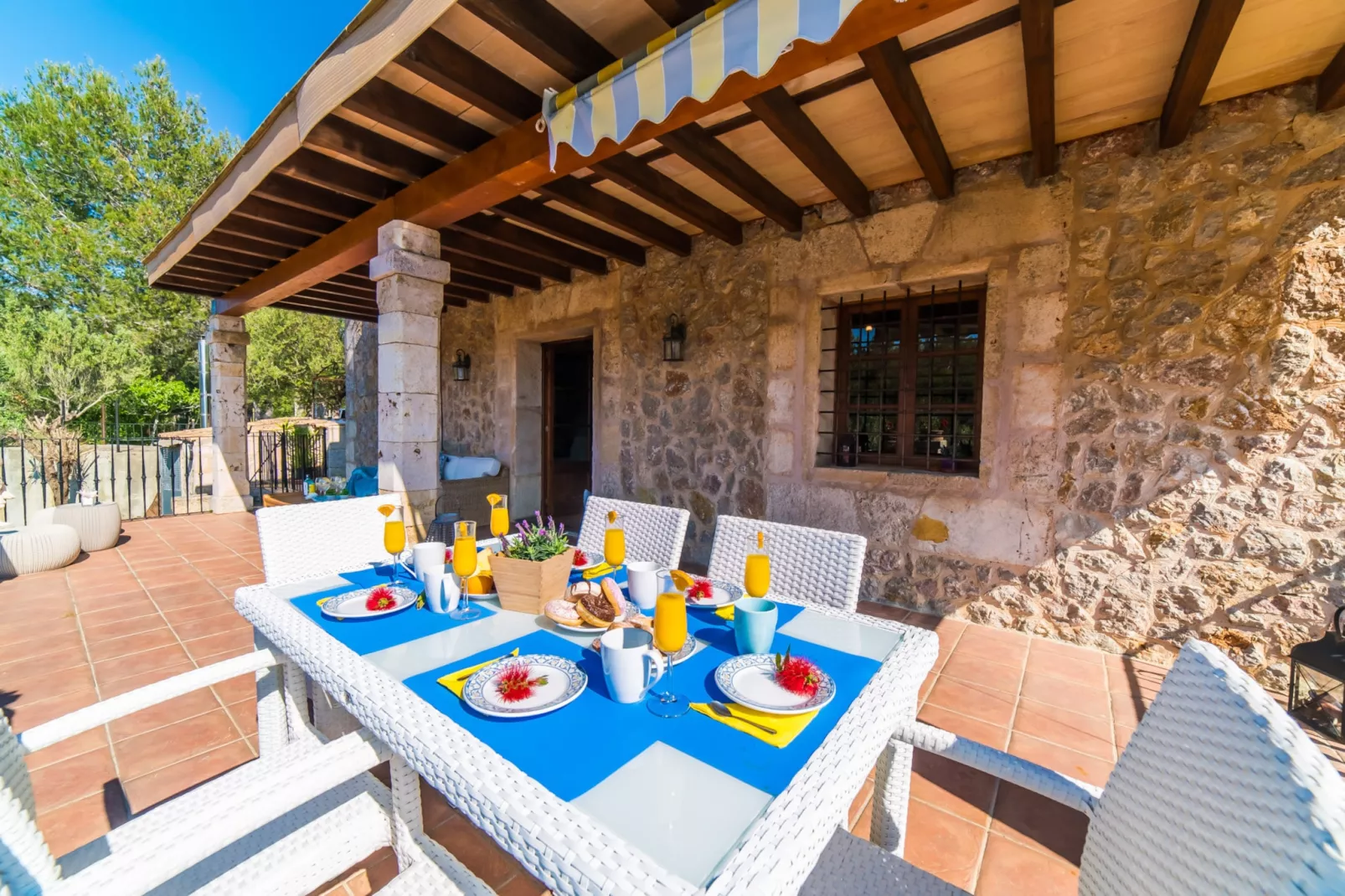 Caselles Petit-Outdoor
