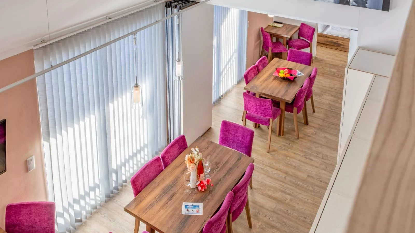 Sonnenhaus-Dining room