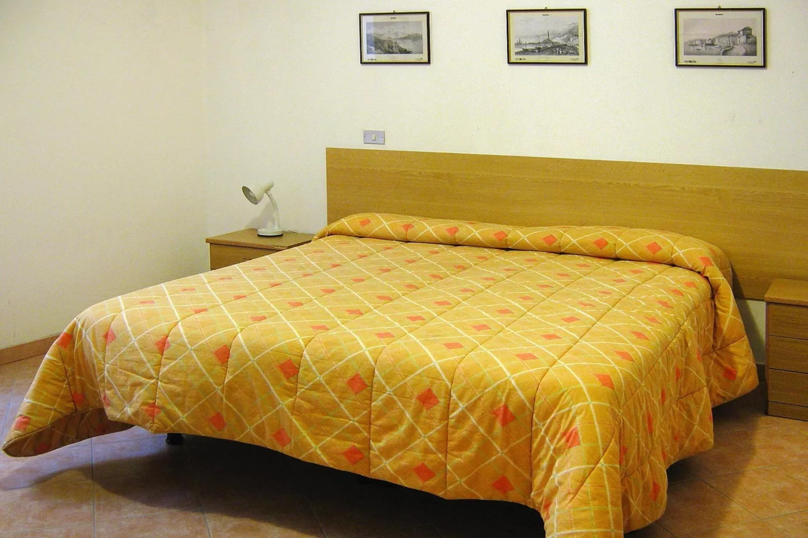 Apartments Giada Moneglia - B4/B401 Casa Giada-Bedroom