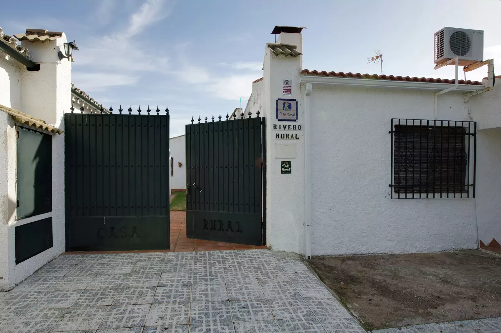 Casa Rivero Rural-Exterior summer