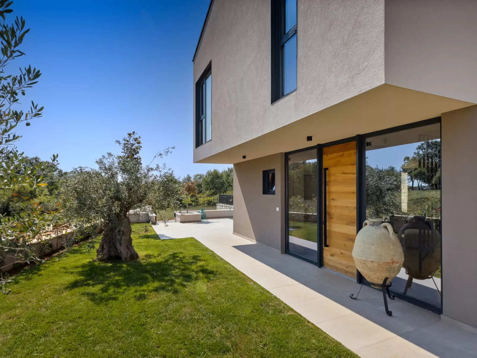 Casa Tia 2-Outside