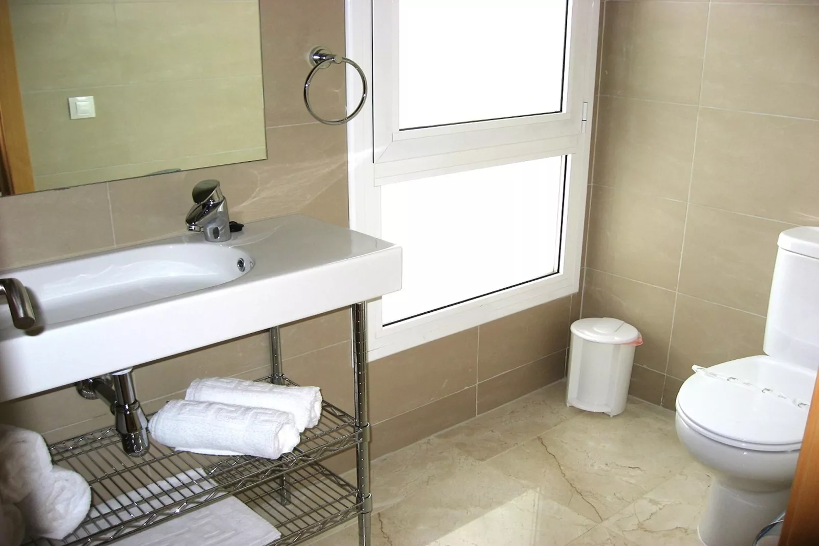 L' Escala delantero T23 - 10457295