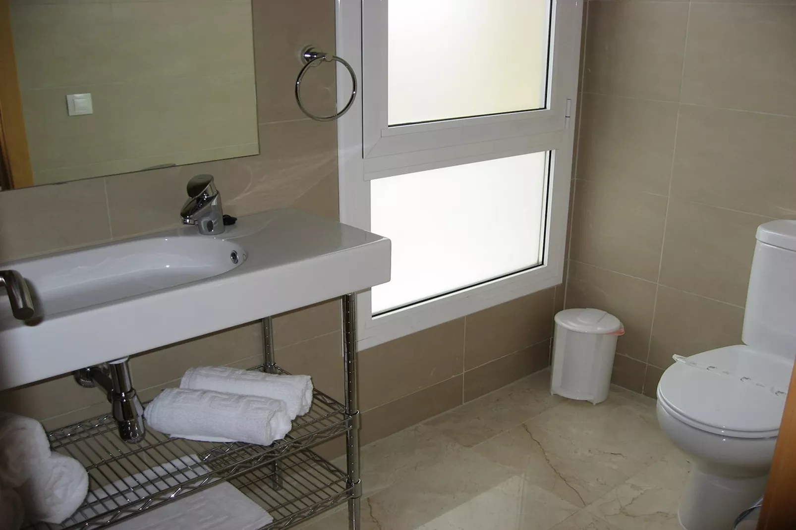L' Escala delantero T23 - 10457297