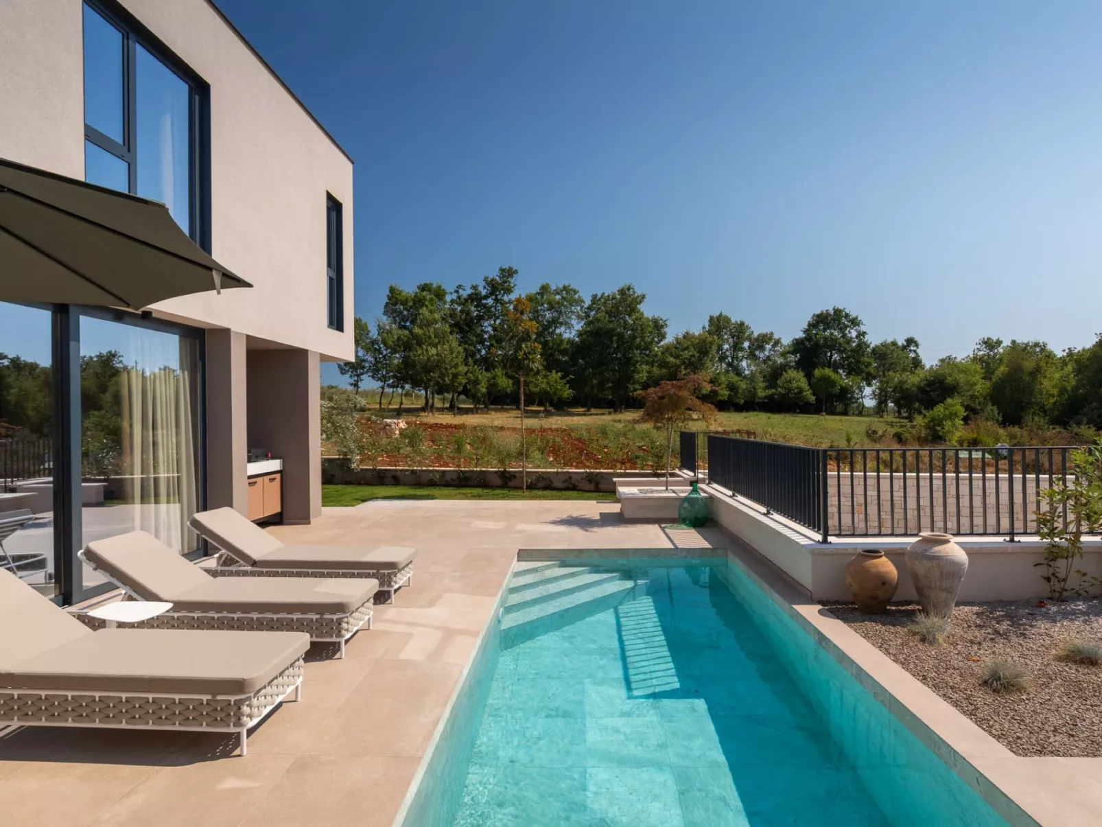 Casa Tia 2-Outside