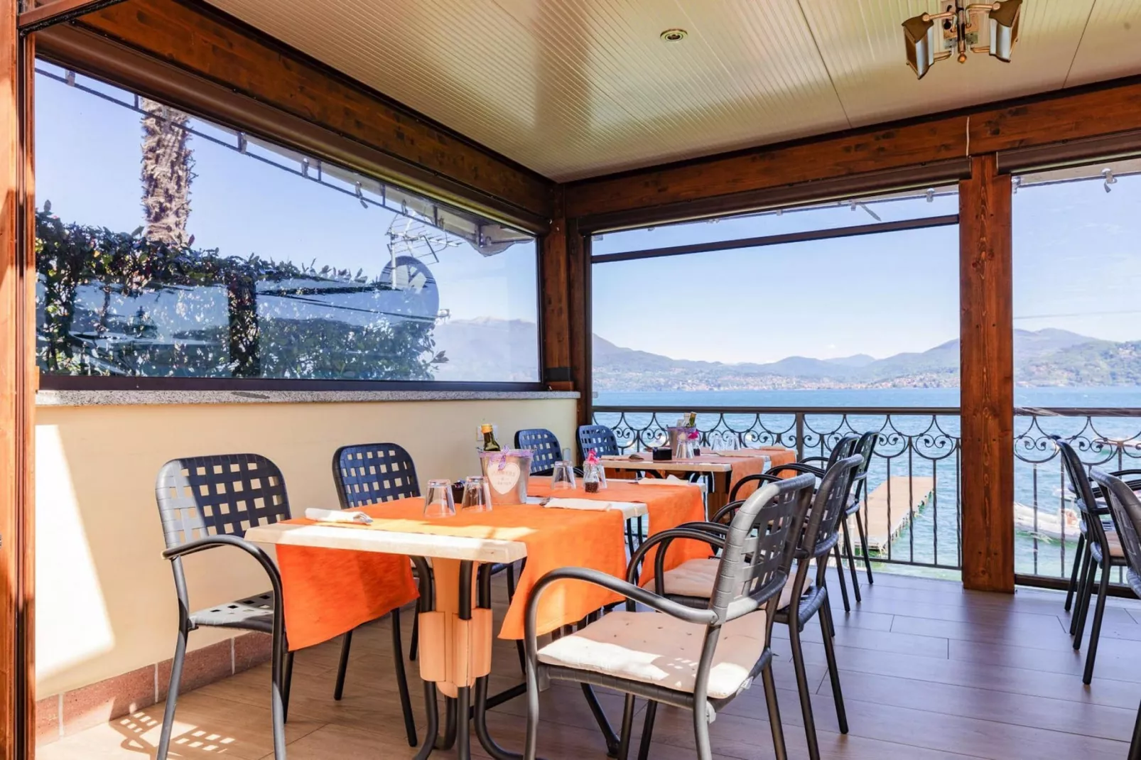 Residence Casa & Vela SRL, Oggebbio-Bilo fino 2-Areas summer 1km