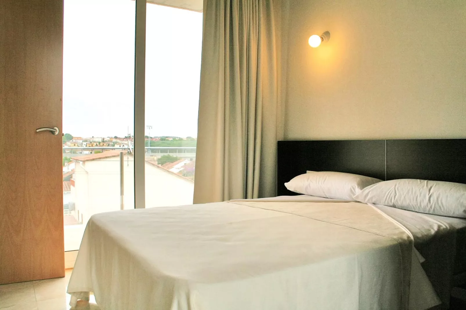 L' Escala delantero T45-Bedroom