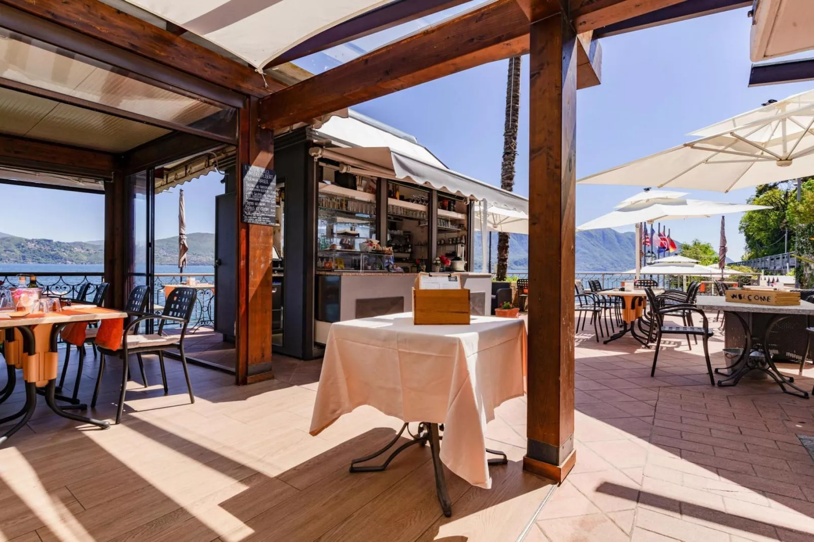 Residence Casa & Vela SRL, Oggebbio-Bilo fino 6-Areas summer 1km