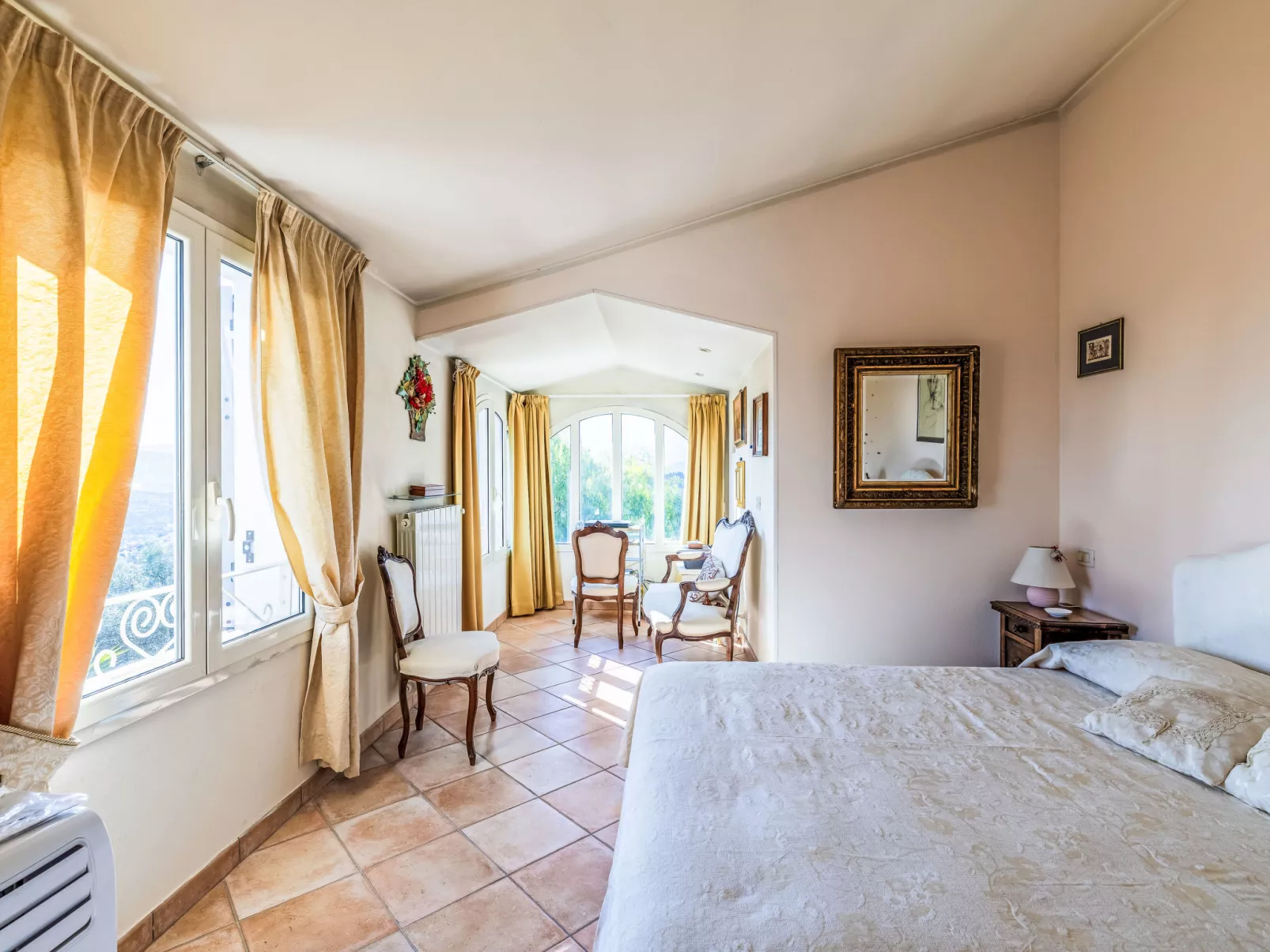 Villa degli Ulivi-Inside
