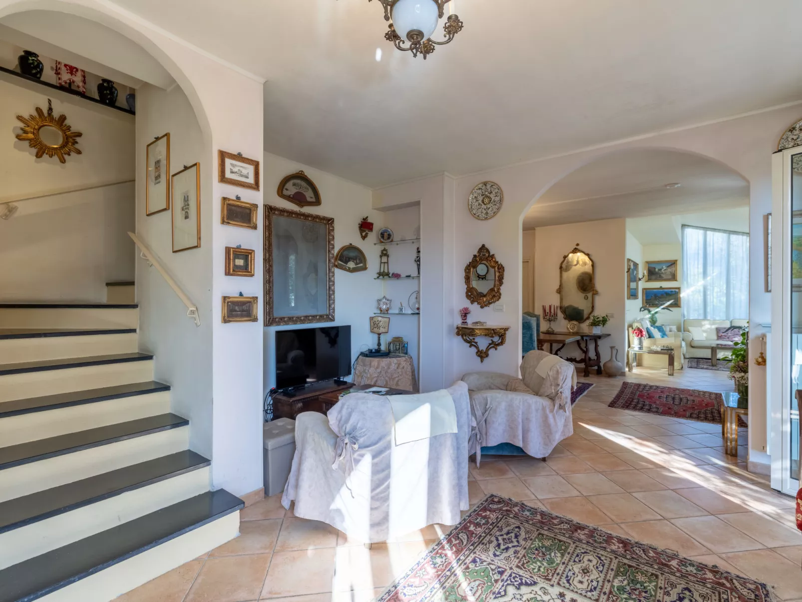 Villa degli Ulivi-Inside