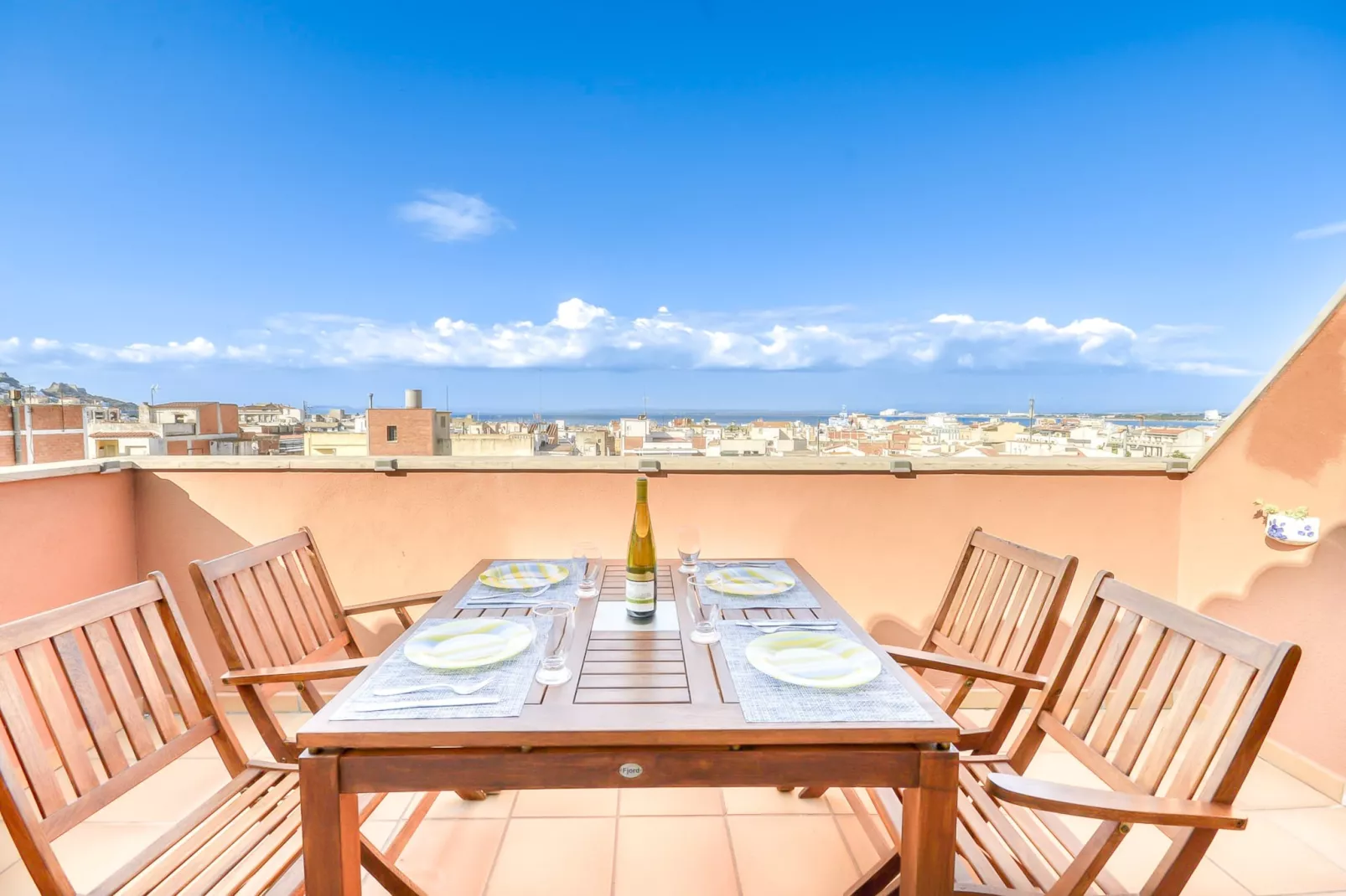 RAVAL DELS GRECS 16 Roses-Terrassenbalkon
