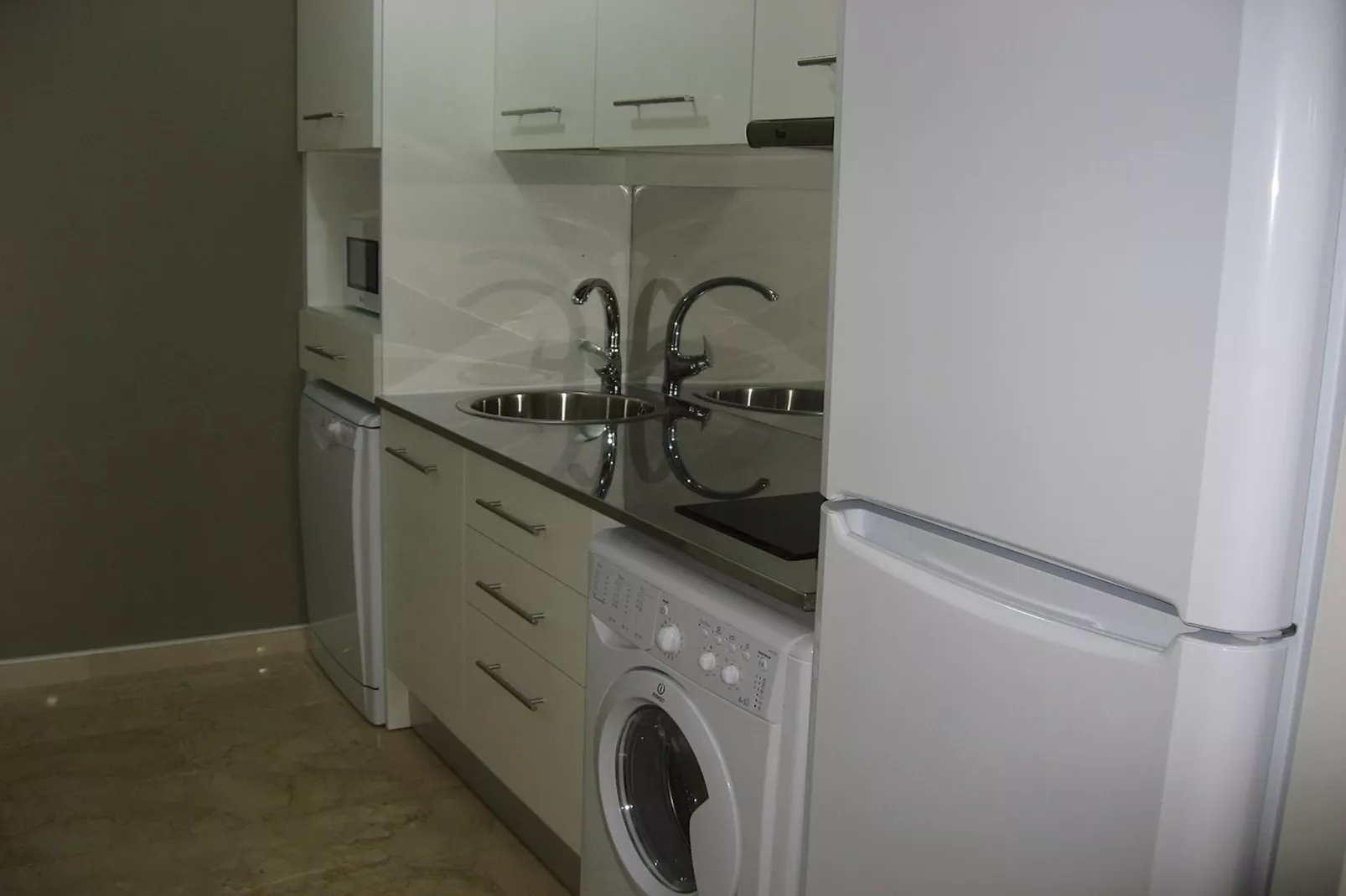 L' Escala trasero T20-Kitchen