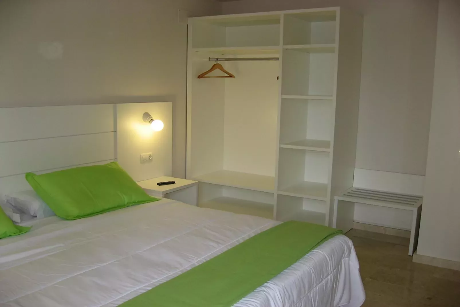 L' Escala trasero T24-Bedroom