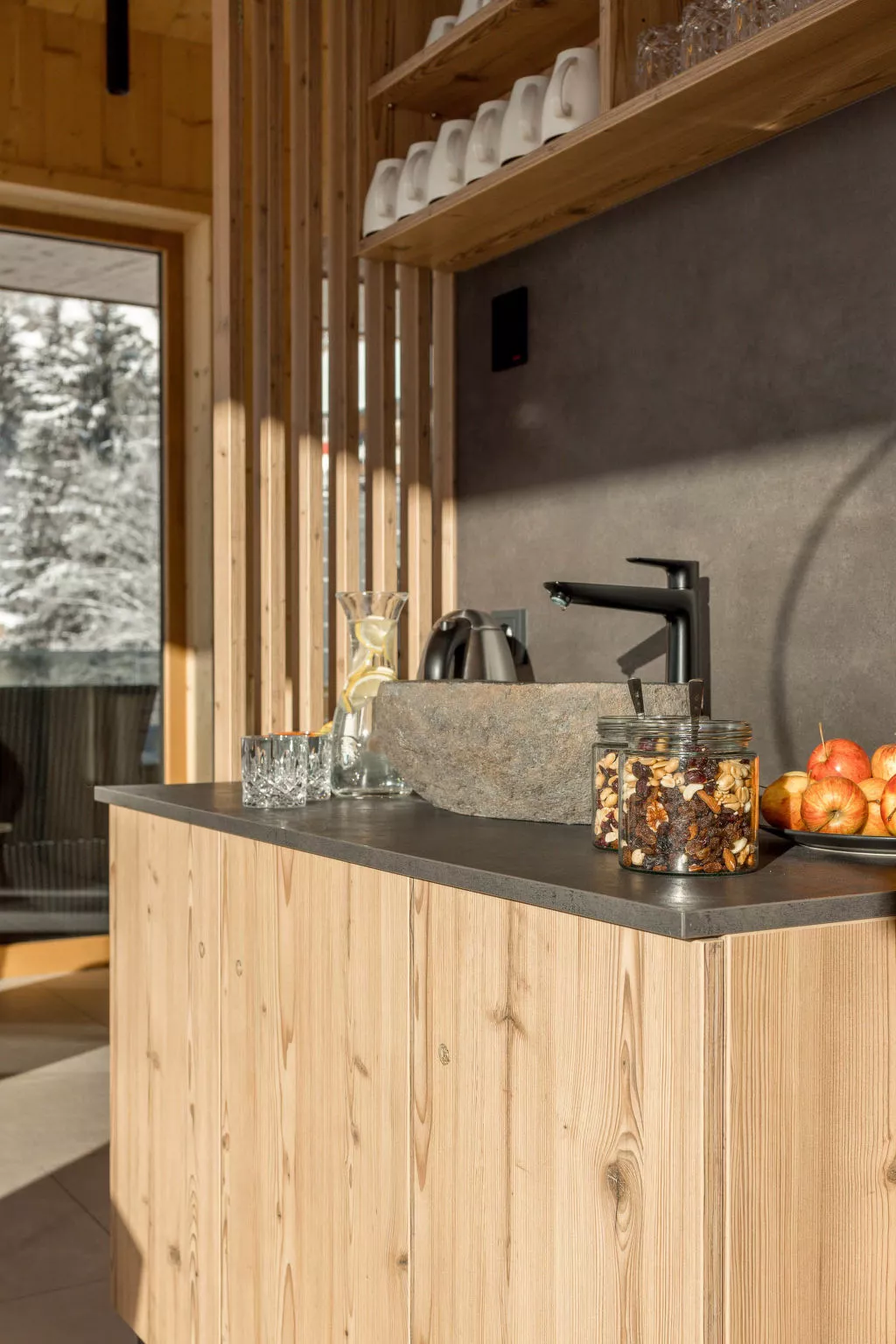 Mountain Suite Nr 101 - 10498396