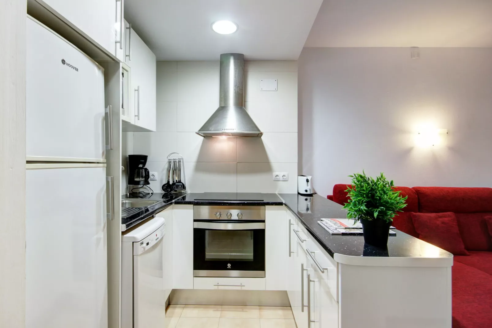 GRAN RESERVA LUNA 5 17 Empuriabrava-Küche