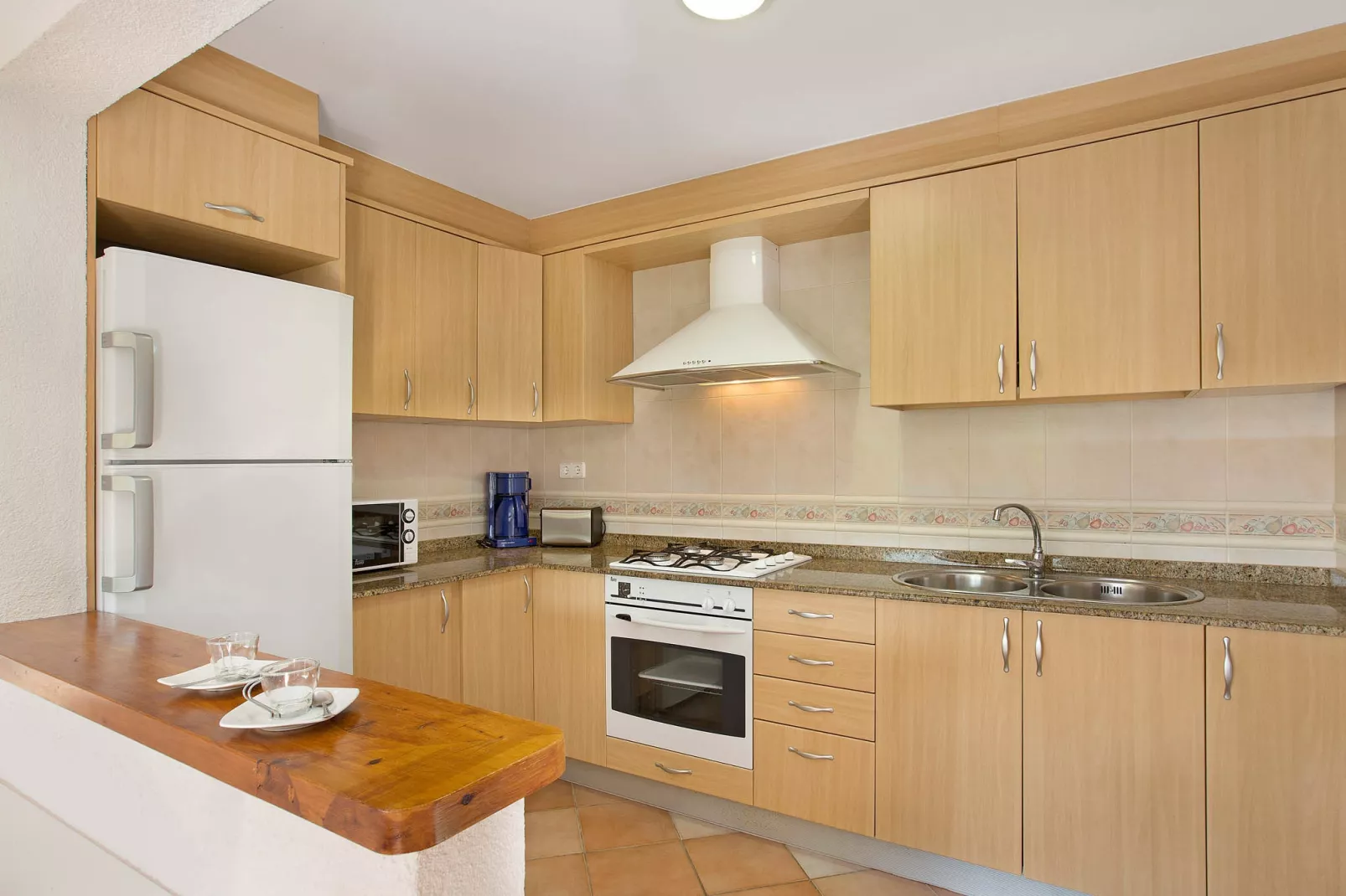 Dama-Kitchen