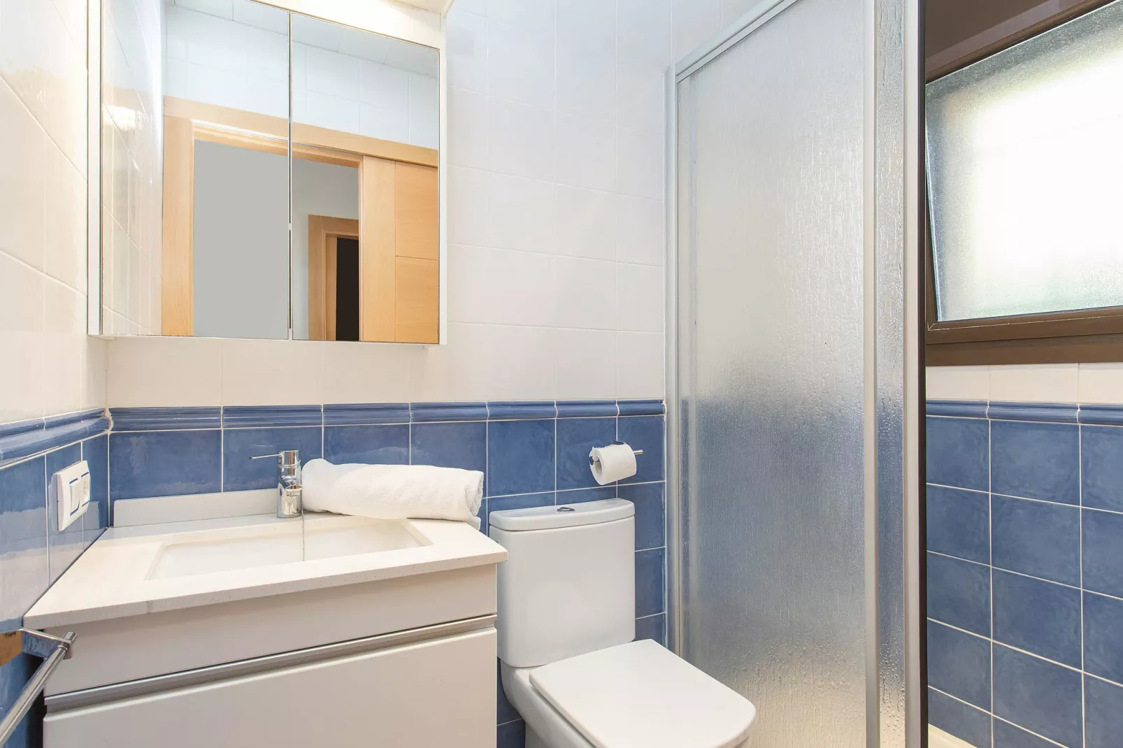 Dama-Bathroom