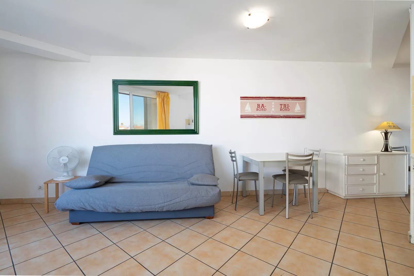 La Lamparo n°202 - 2P4-Living room