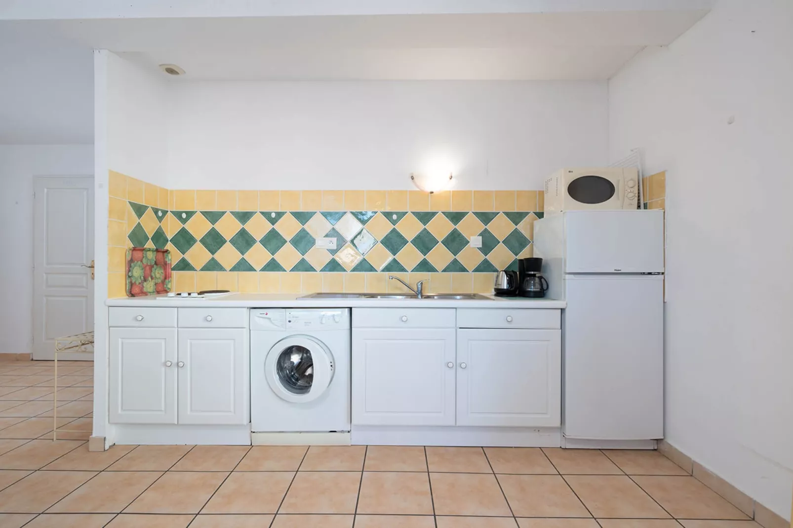 La Lamparo n°202 - 2P4-Kitchen