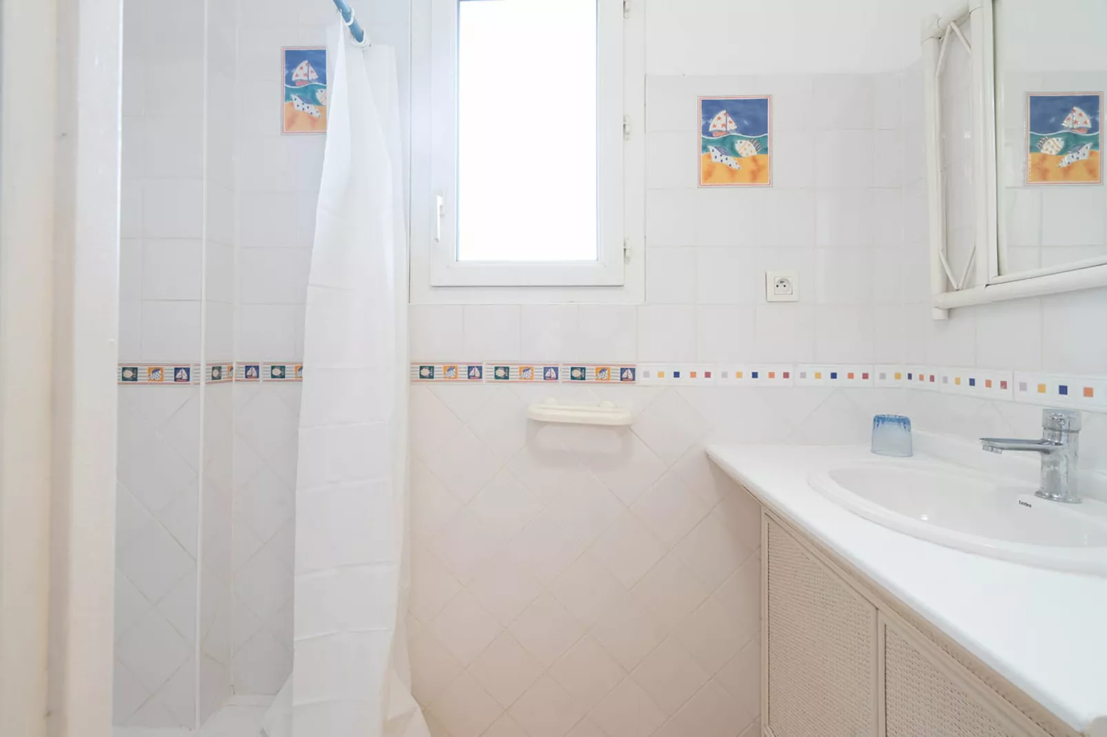La Lamparo n°202 - 2P4-Bathroom