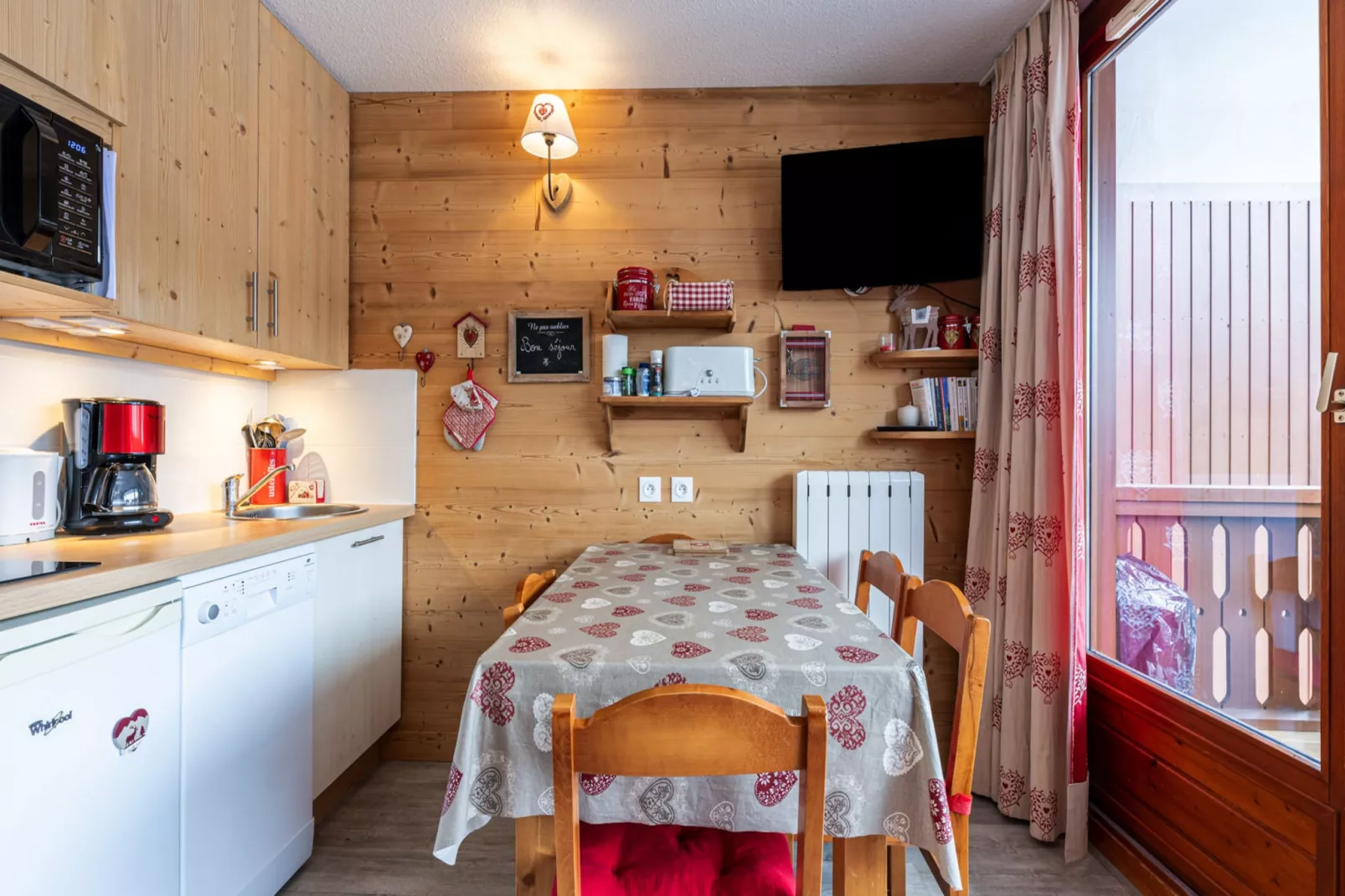 Les Eterlous N°35 - 2P4-Kitchen