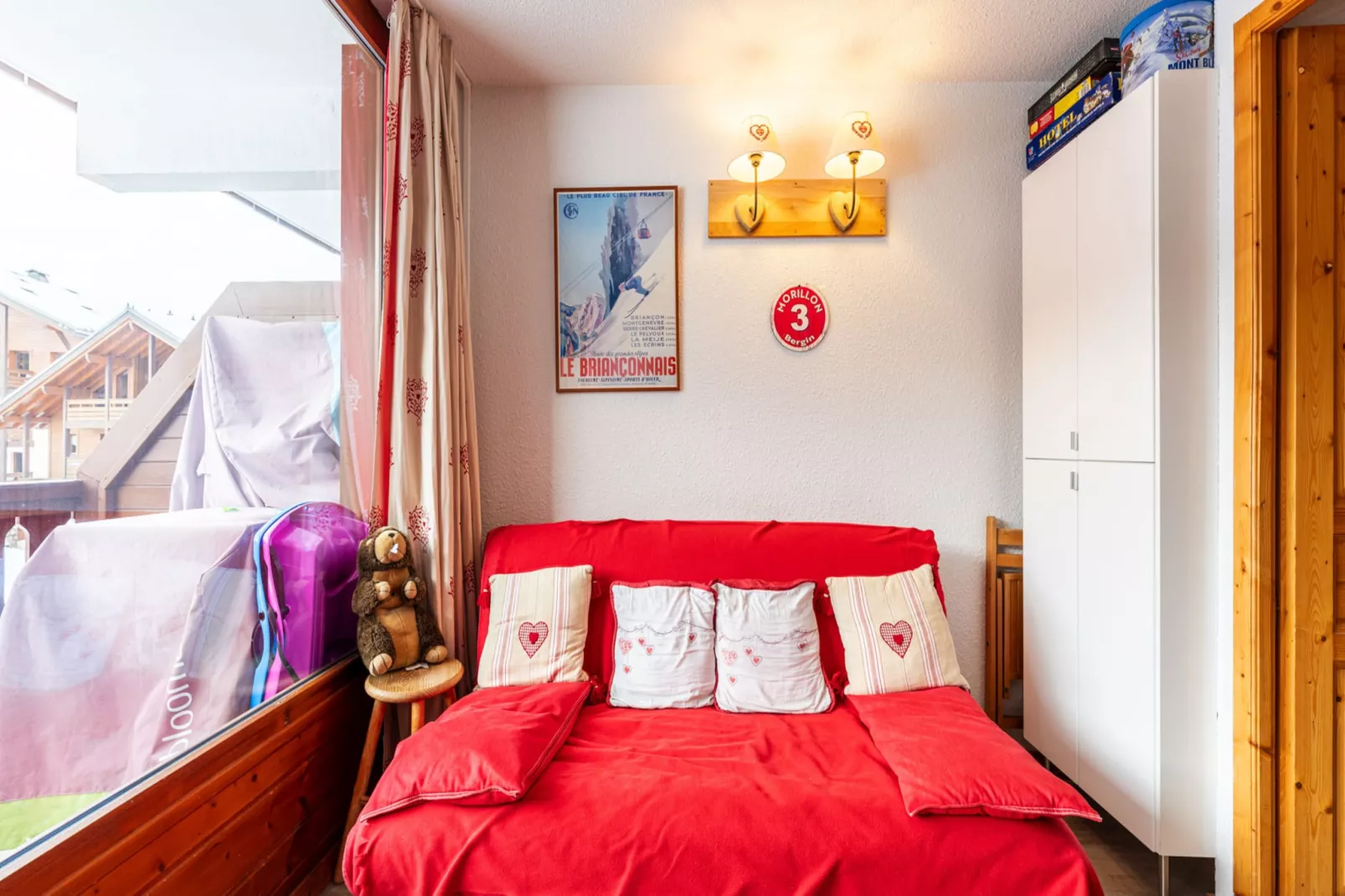 Les Eterlous N°35 - 2P4-Living room
