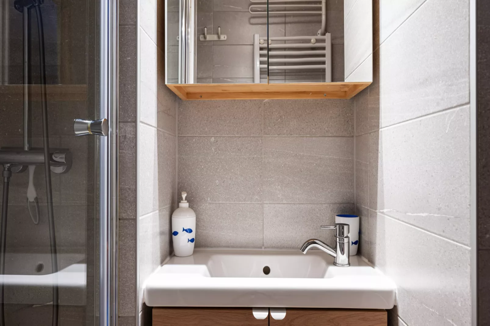 Les Eterlous N°35 - 2P4-Bathroom