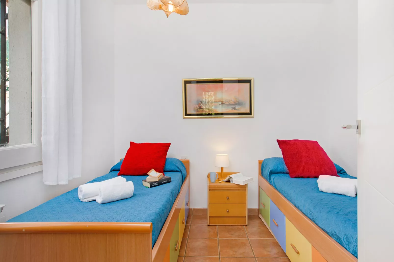 Fina-Bedroom