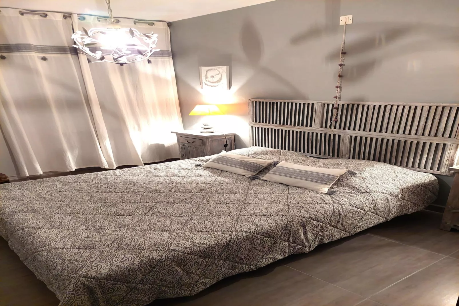 Alana-Bedroom