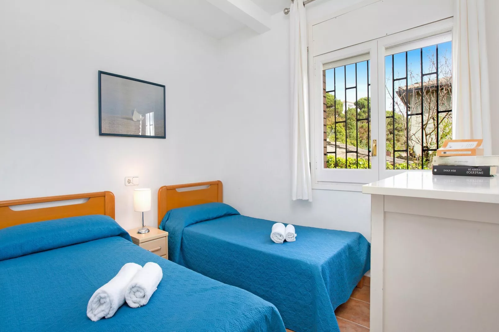 Fina-Bedroom