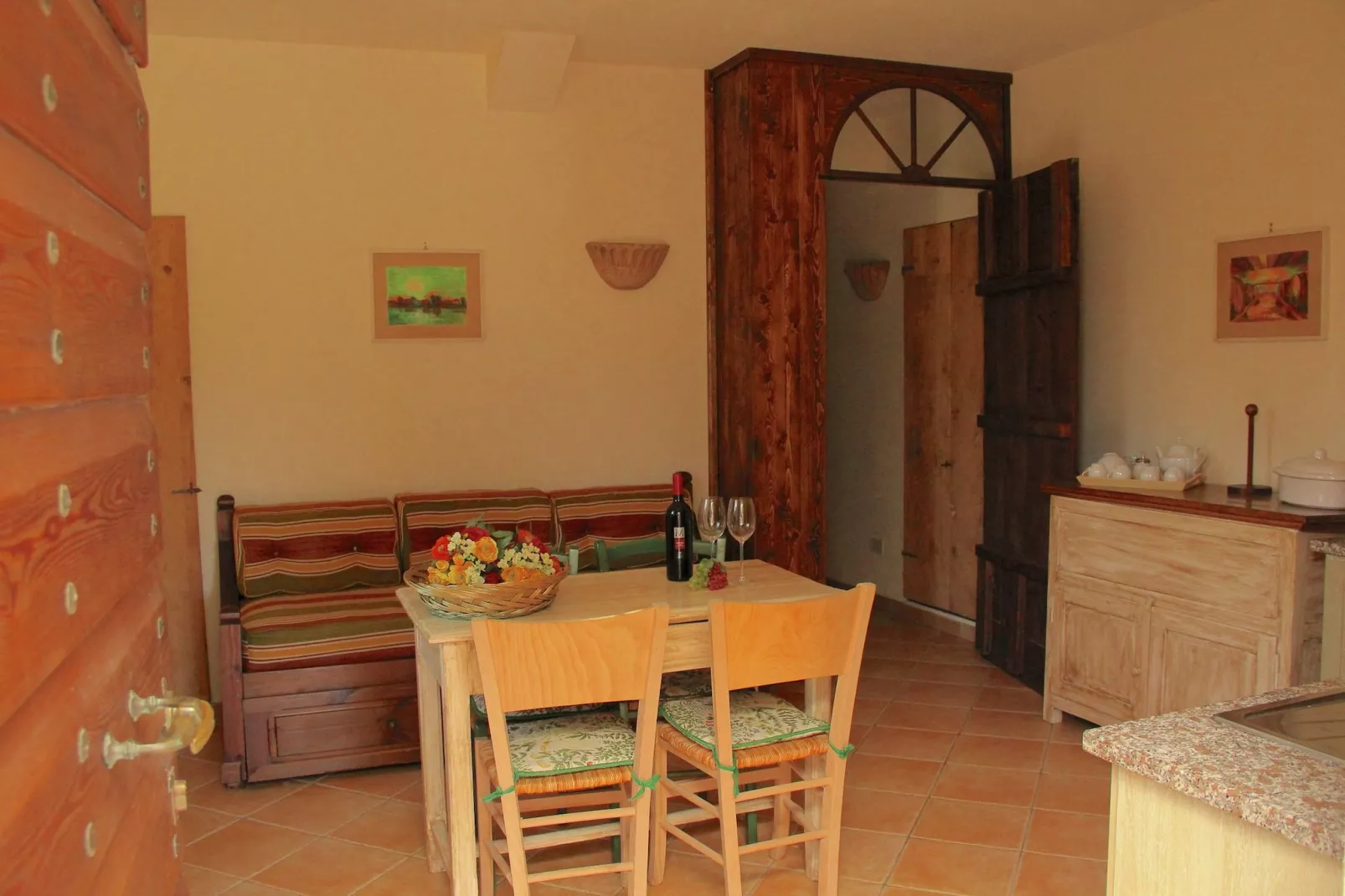 Salvia-Dining room