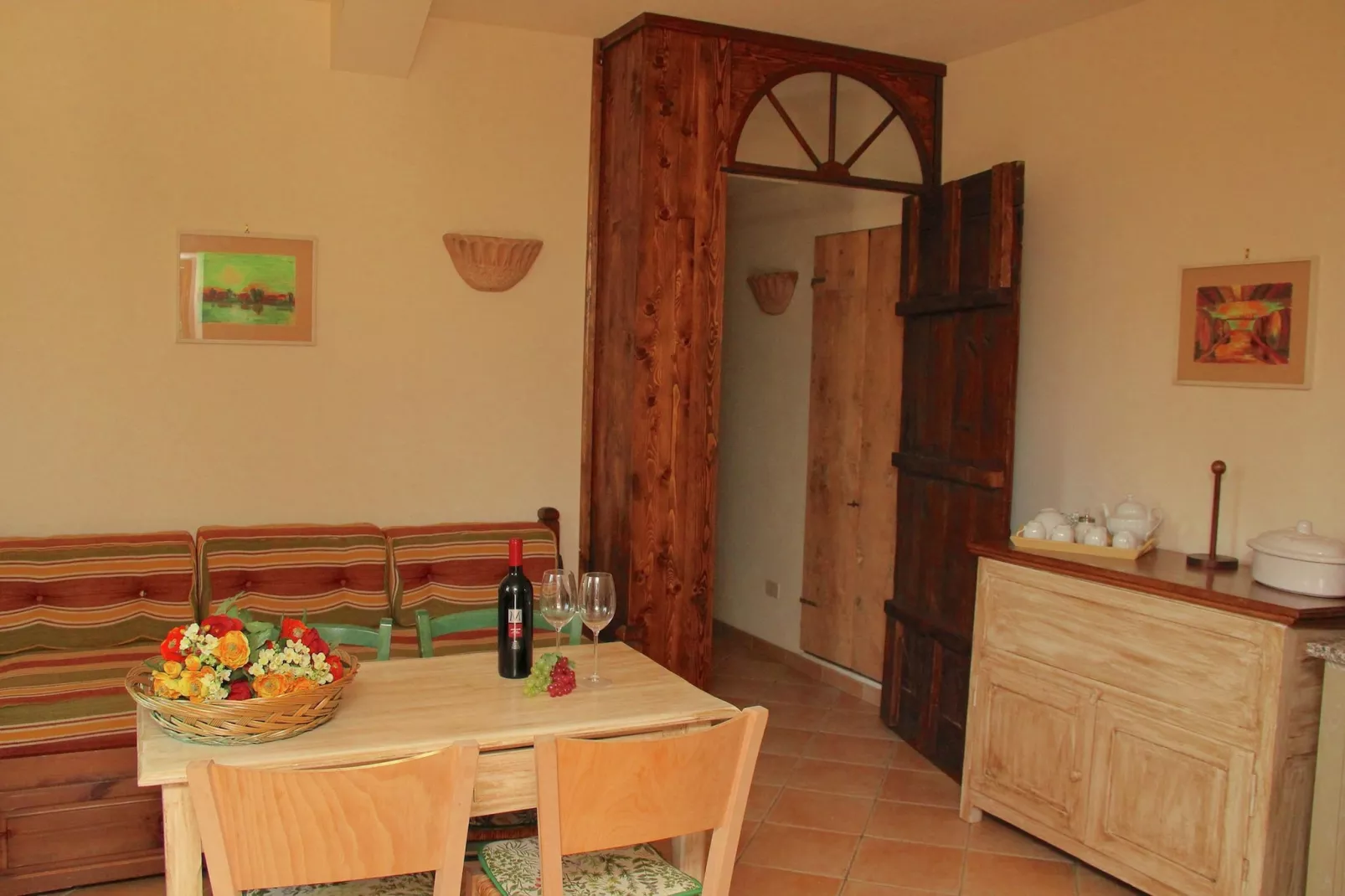 Salvia-Dining room