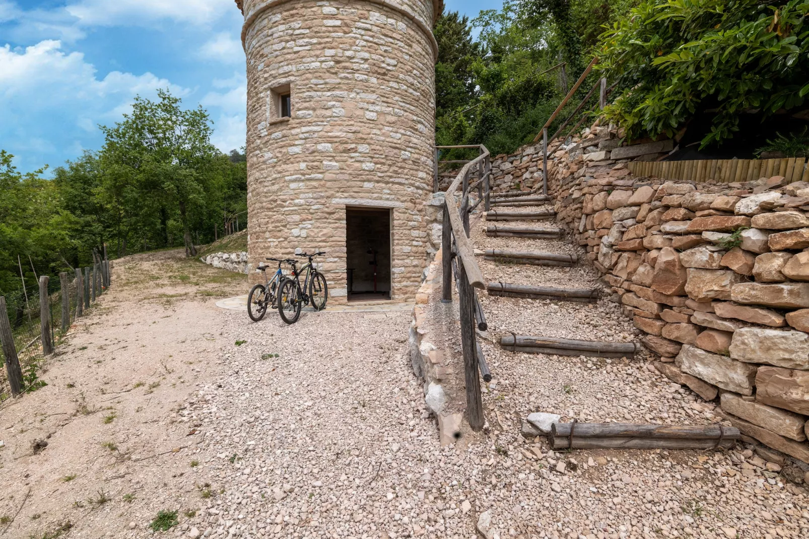Il Conio Ginestra-Exterior summer