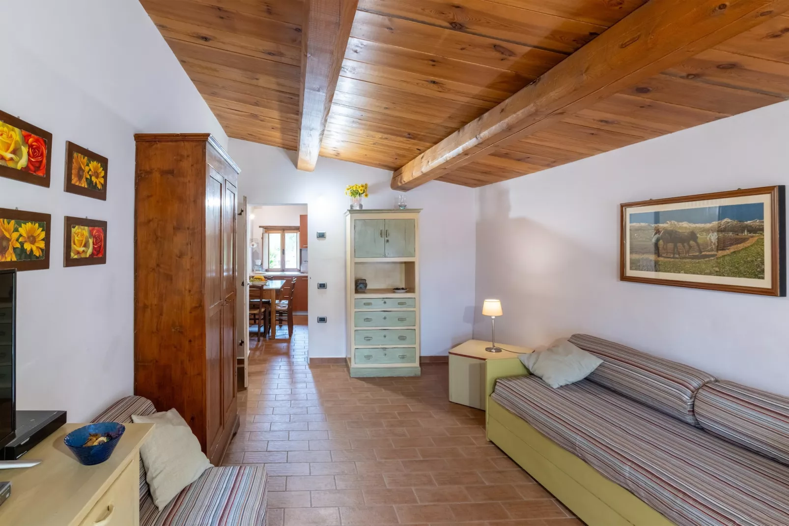 Il Conio Ginestra-Living room