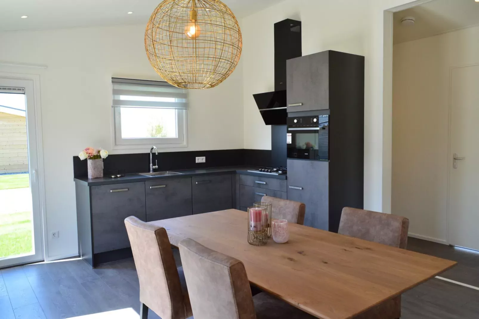 Schaelsbergerbosch - 2 Bathrooms, Fireplace & Garden Shed-Non étiqueté