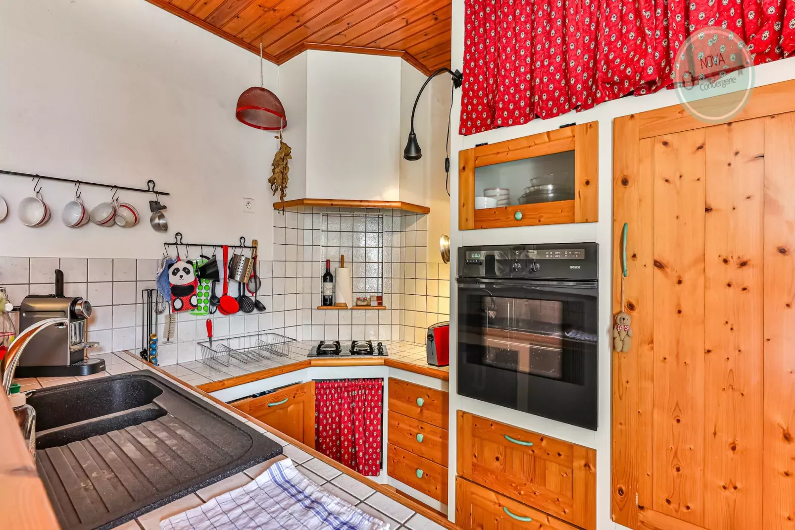 Charmante maison vendéenne-Kitchen