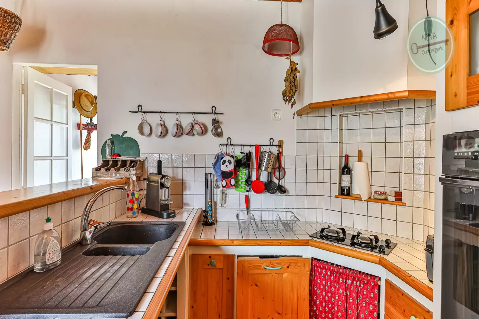 Charmante maison vendéenne-Kitchen