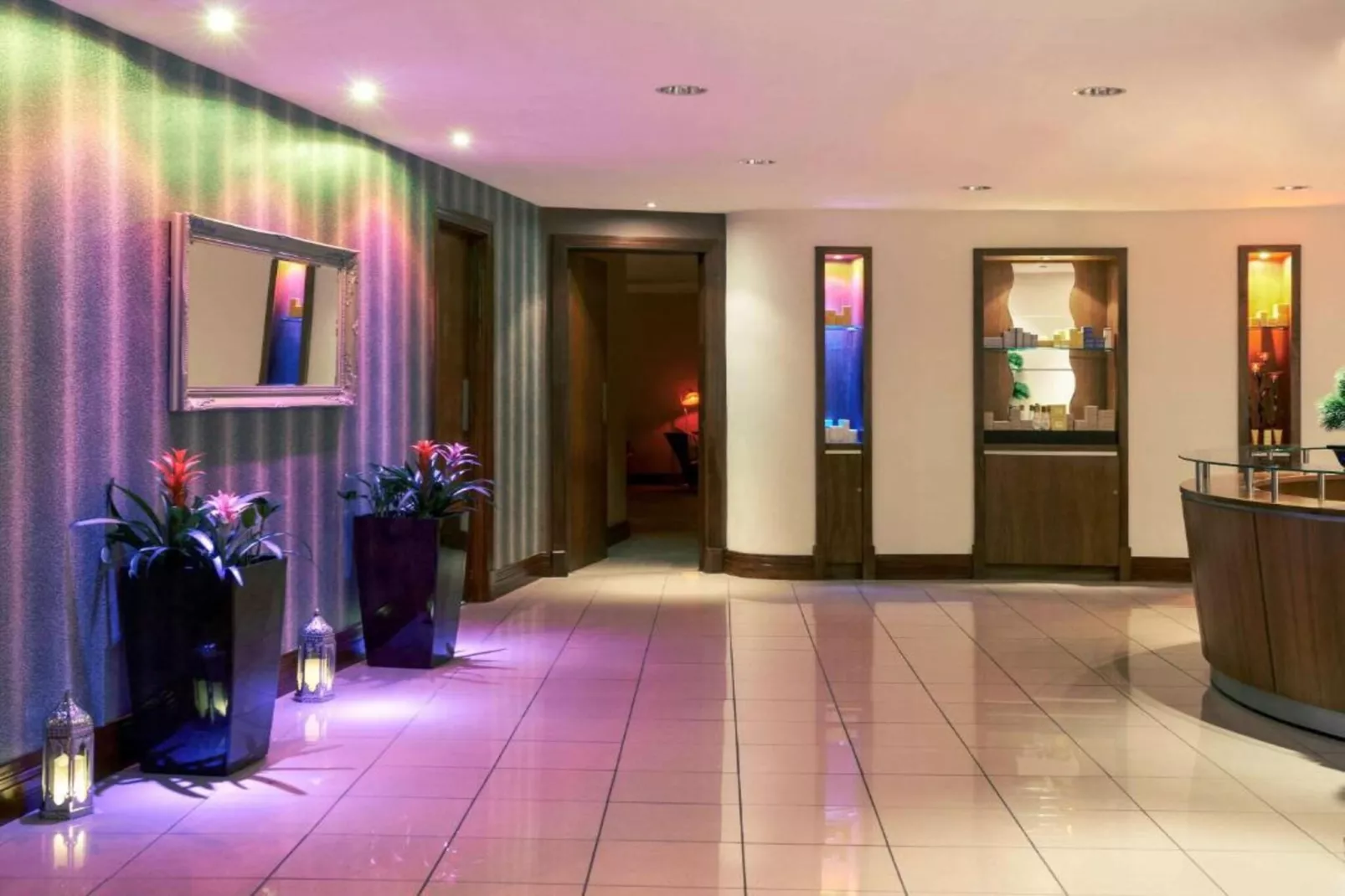 Classic Double ex Mercure Cardiff-Reception hall