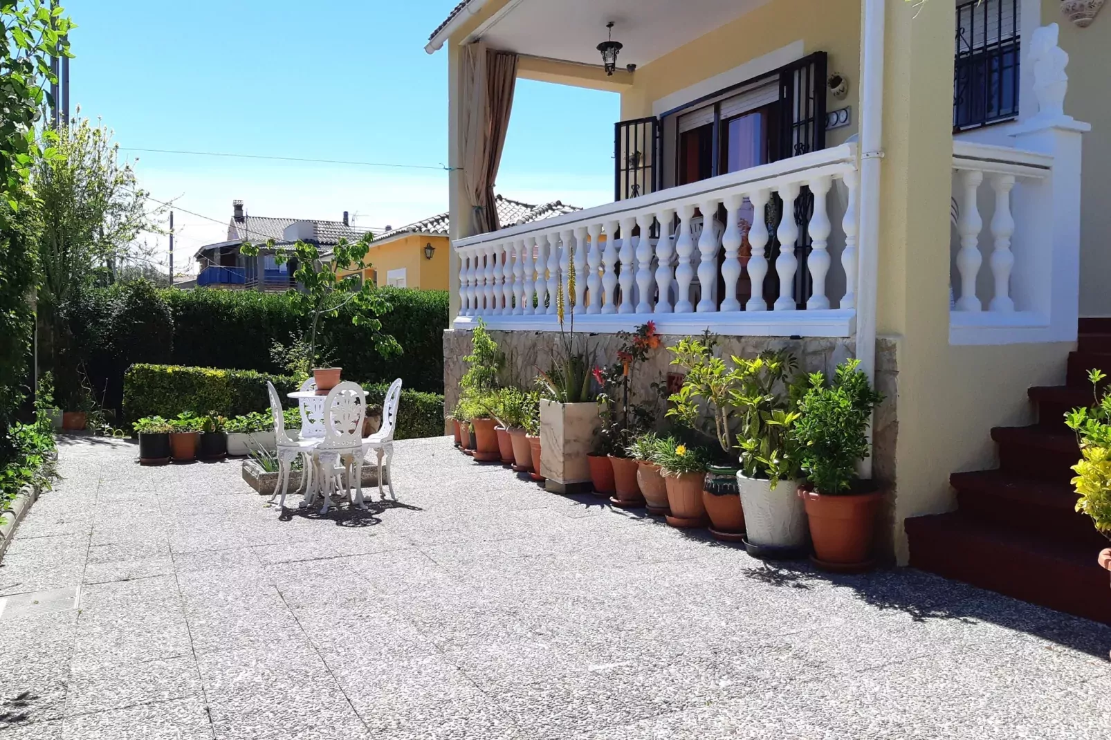 Julia-Terrace