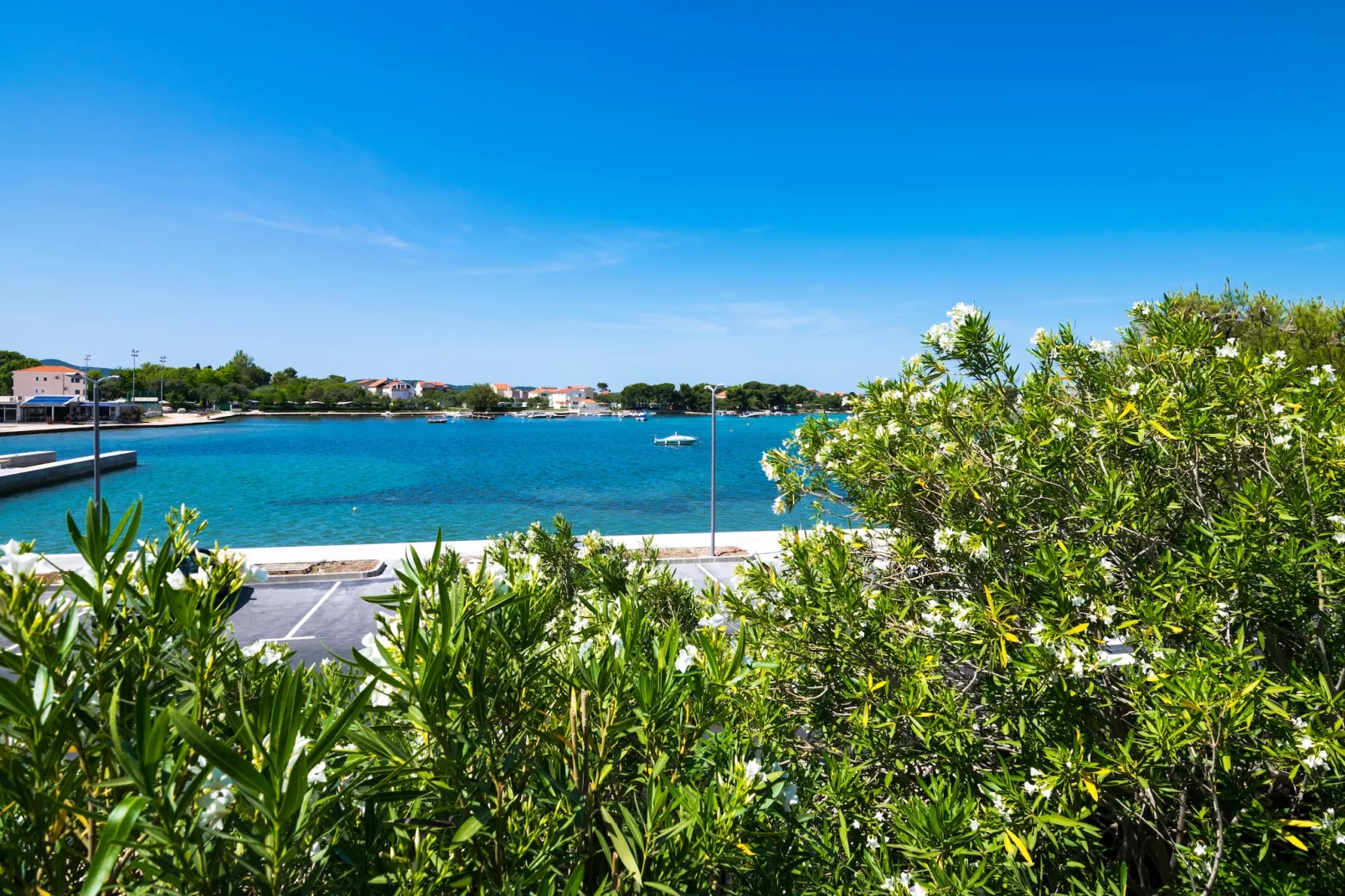 House Oleandar-View summer