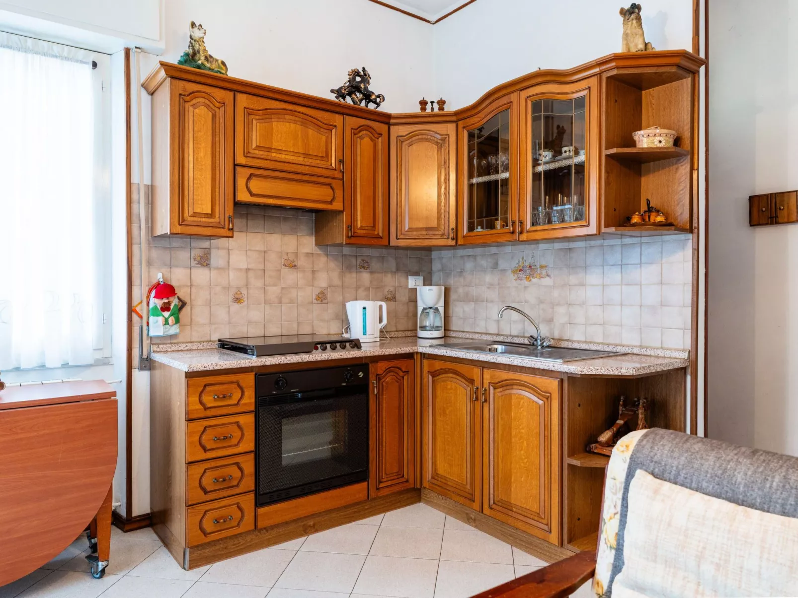 Gialla-Inside