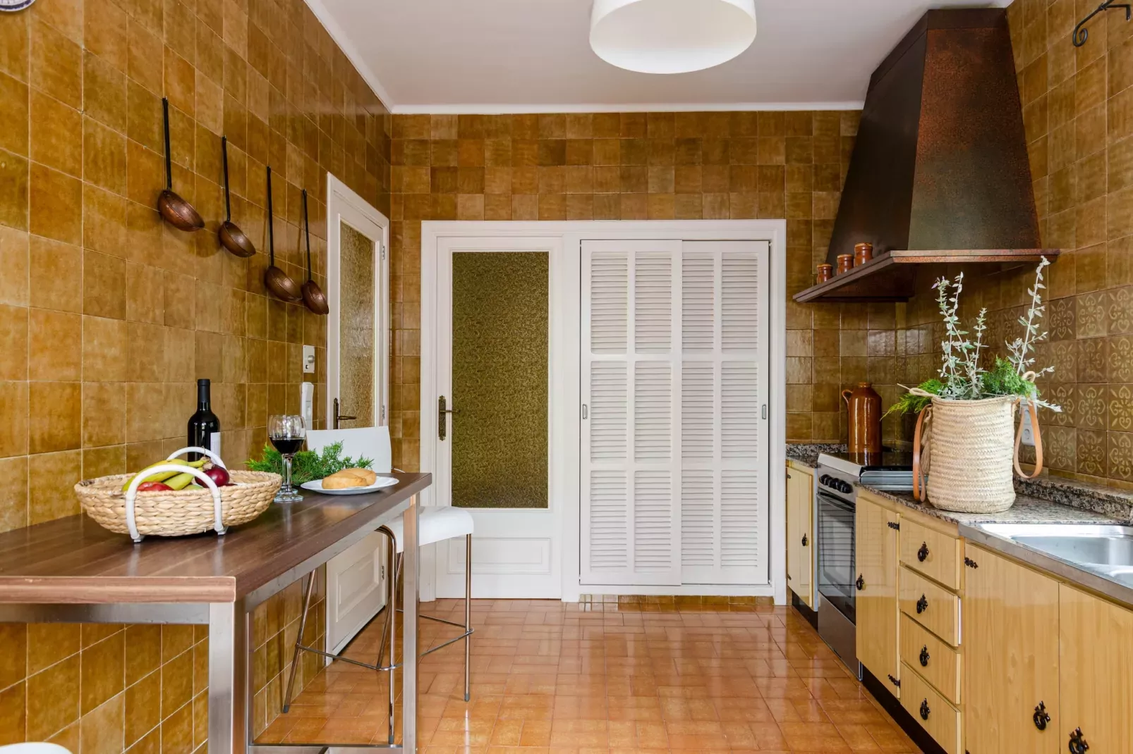 YourHouse Can Marquesi-Kitchen
