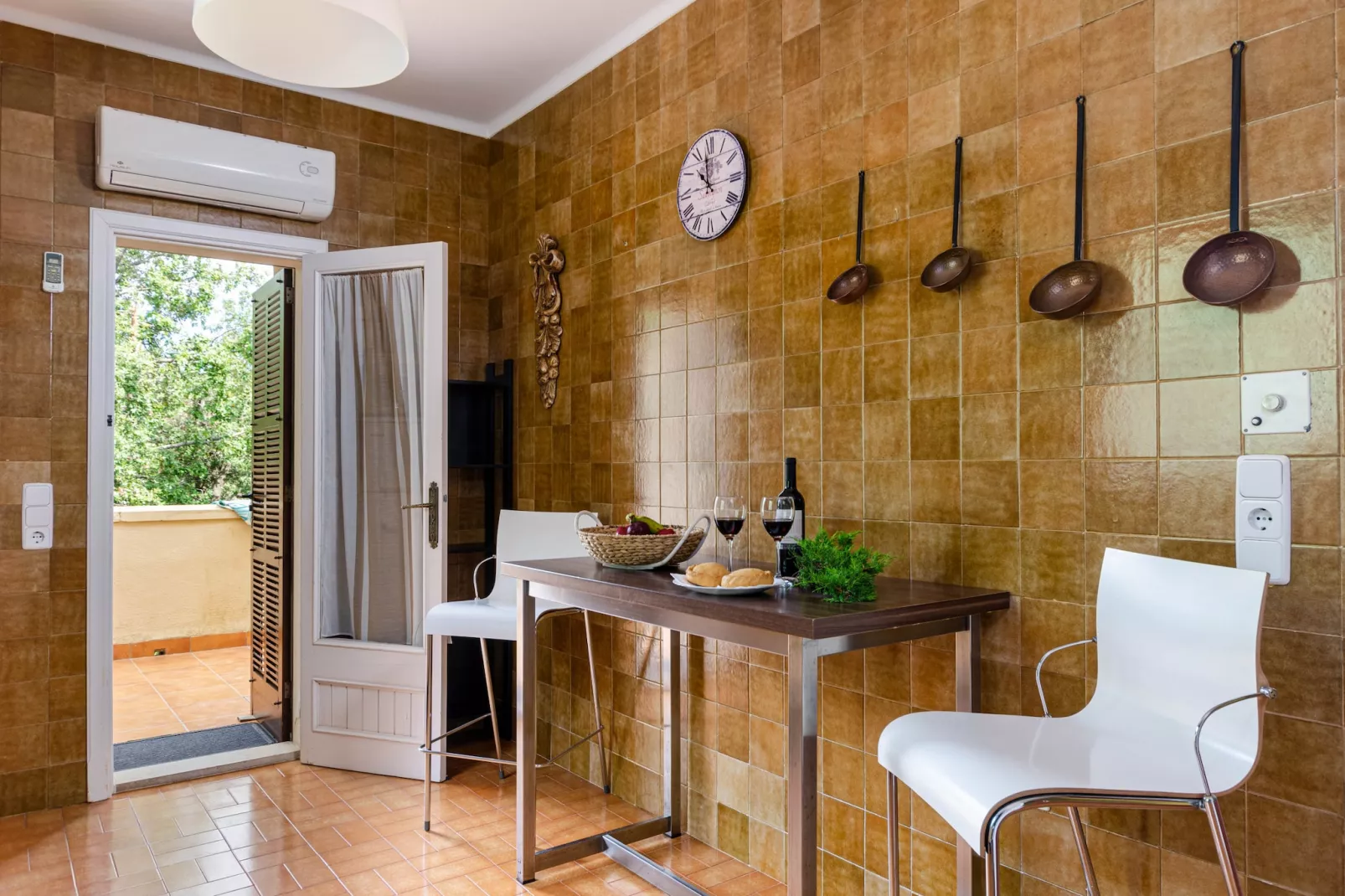 YourHouse Can Marquesi-Kitchen