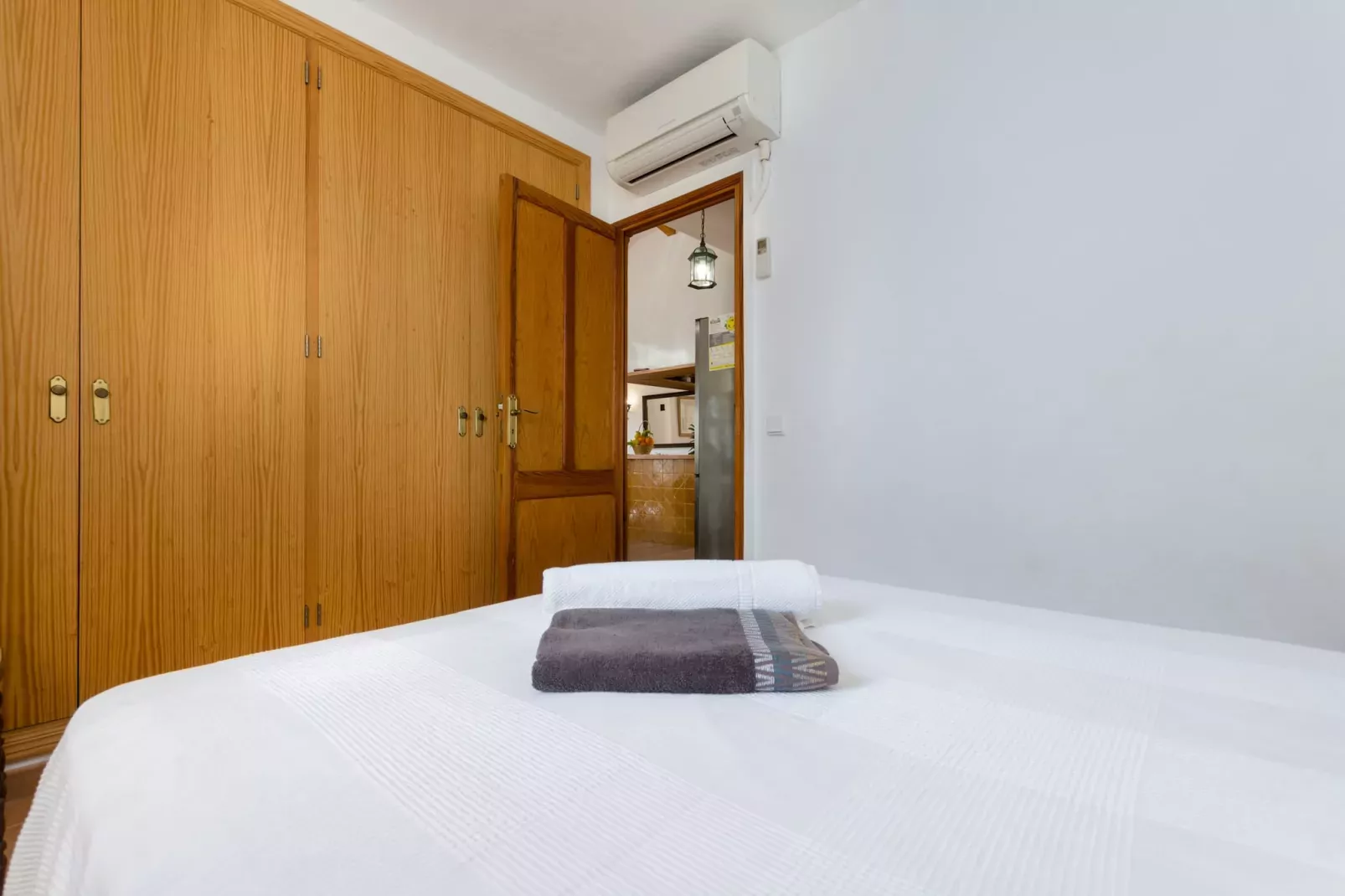 YourHouse Son Sant Joan-Chambre