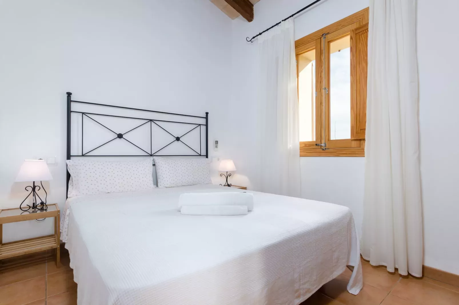 YourHouse Son Sant Joan-Chambre