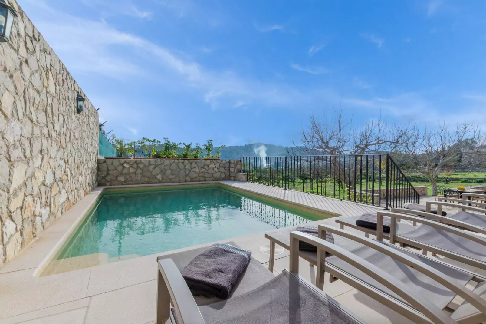 YourHouse Son Sant Joan-Terrasse