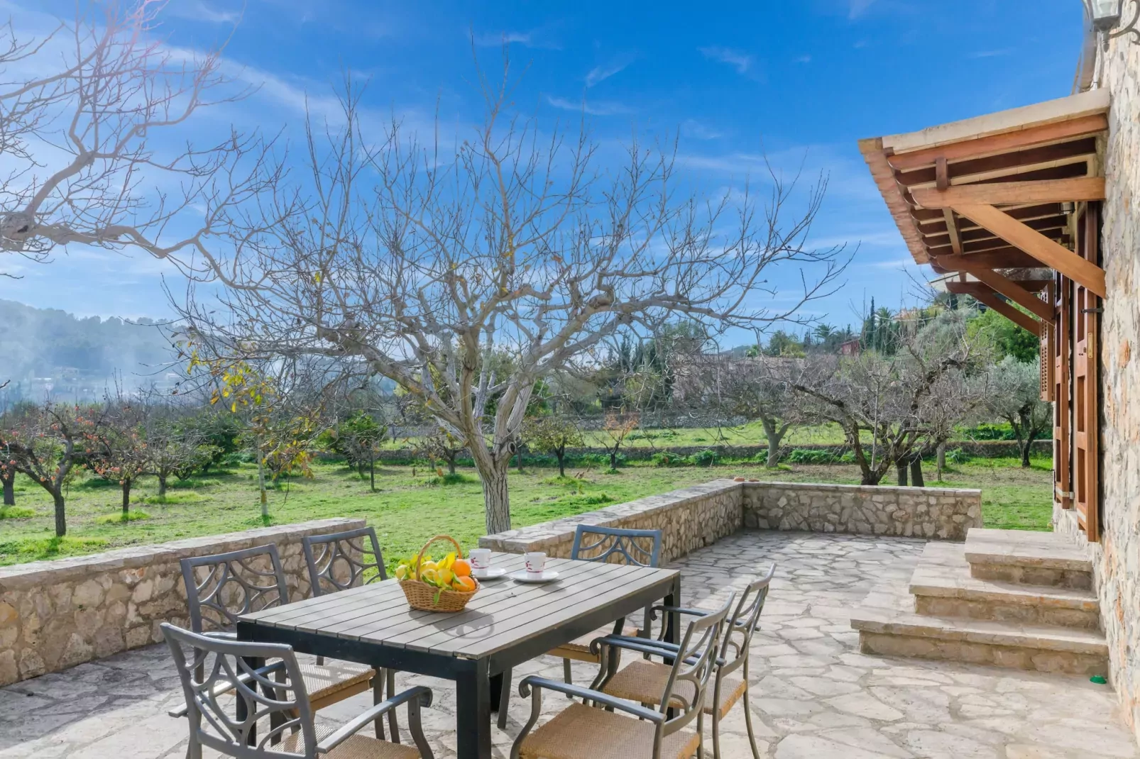 YourHouse Son Sant Joan-Terrasse