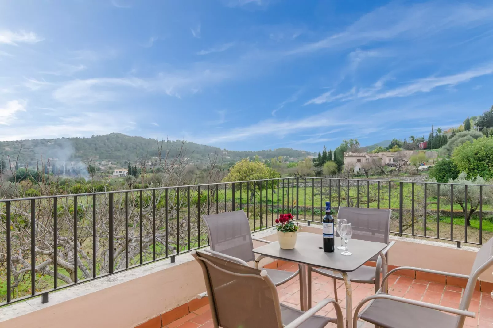 YourHouse Son Sant Joan-Terrasse