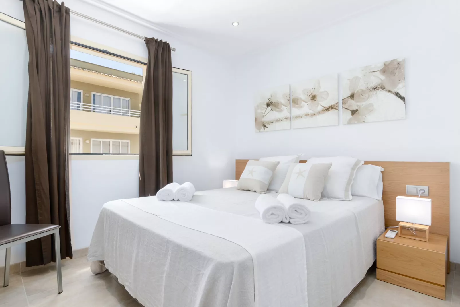 YourHouse Voramar 1C-Schlafzimmer